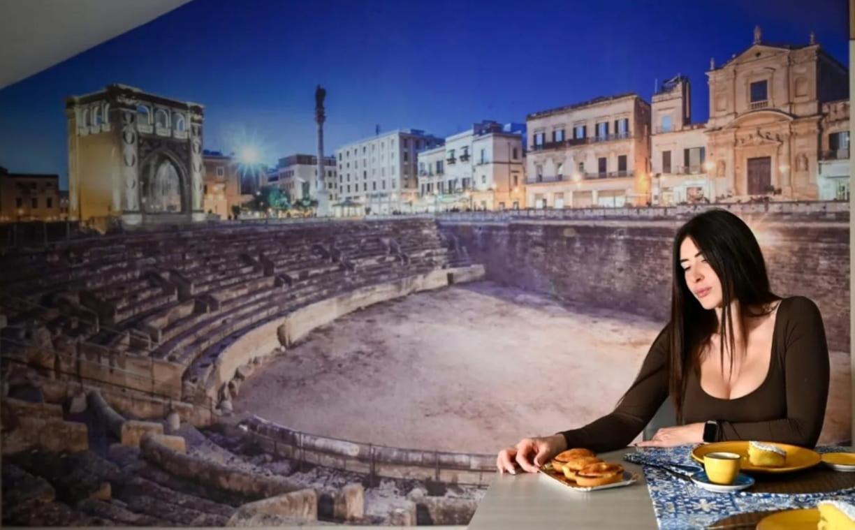 "Il Vecchio Salone" Appartamento In Pieno Centro Con Garage Privato Lecce Buitenkant foto