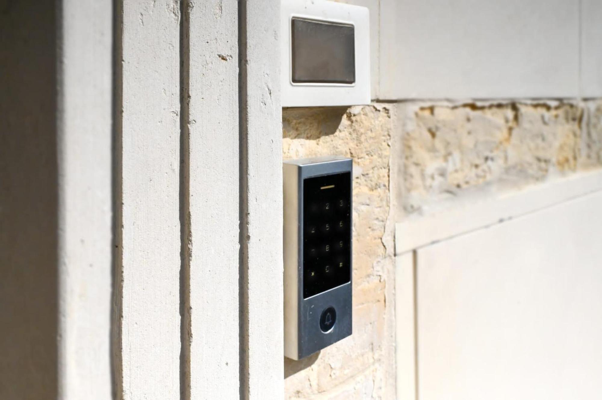"Il Vecchio Salone" Appartamento In Pieno Centro Con Garage Privato Lecce Buitenkant foto